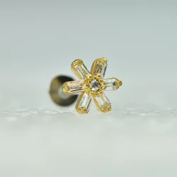 Bijou piercing labret avec motif fleur et cristaux