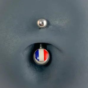 Piercing nombril simple drapeau France